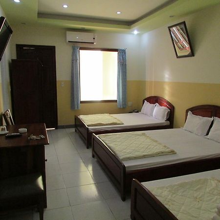 Hung Thinh Hotel 归仁 外观 照片