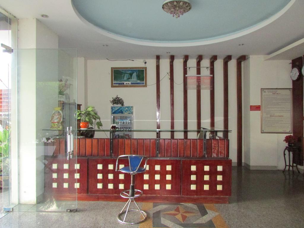 Hung Thinh Hotel 归仁 外观 照片