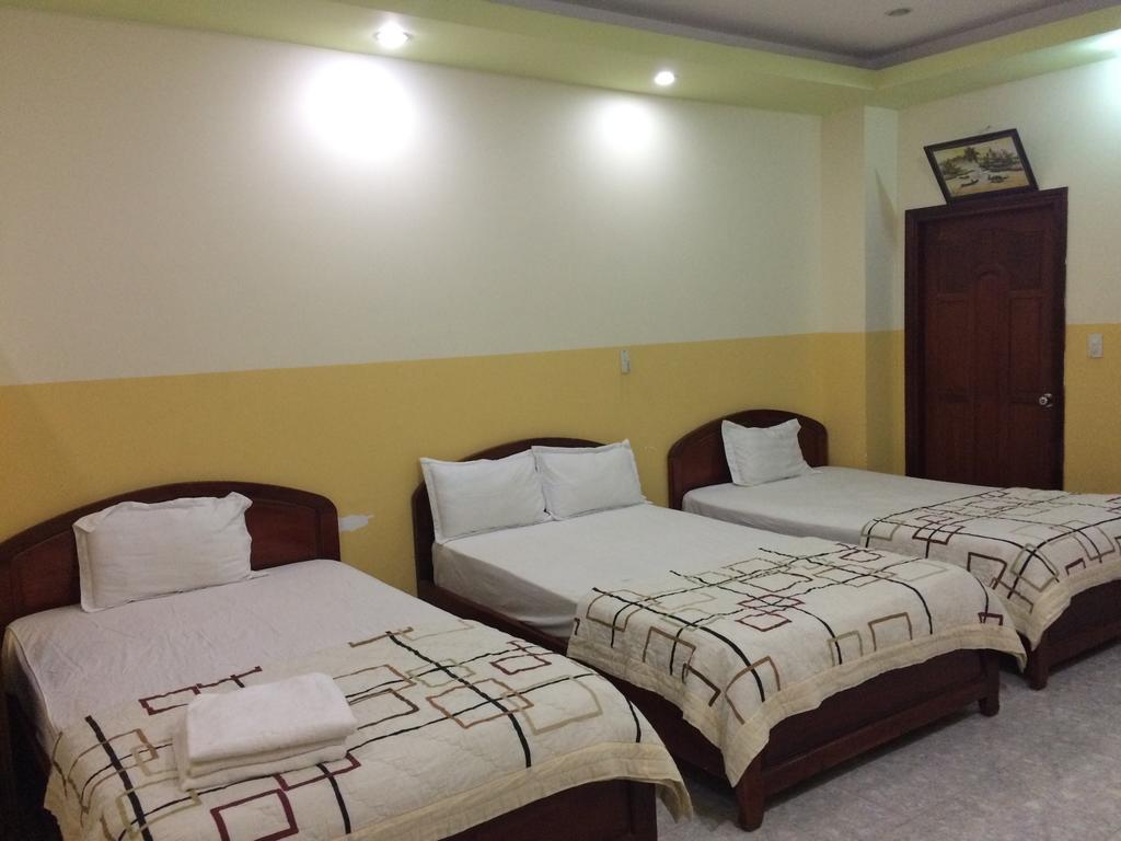 Hung Thinh Hotel 归仁 外观 照片