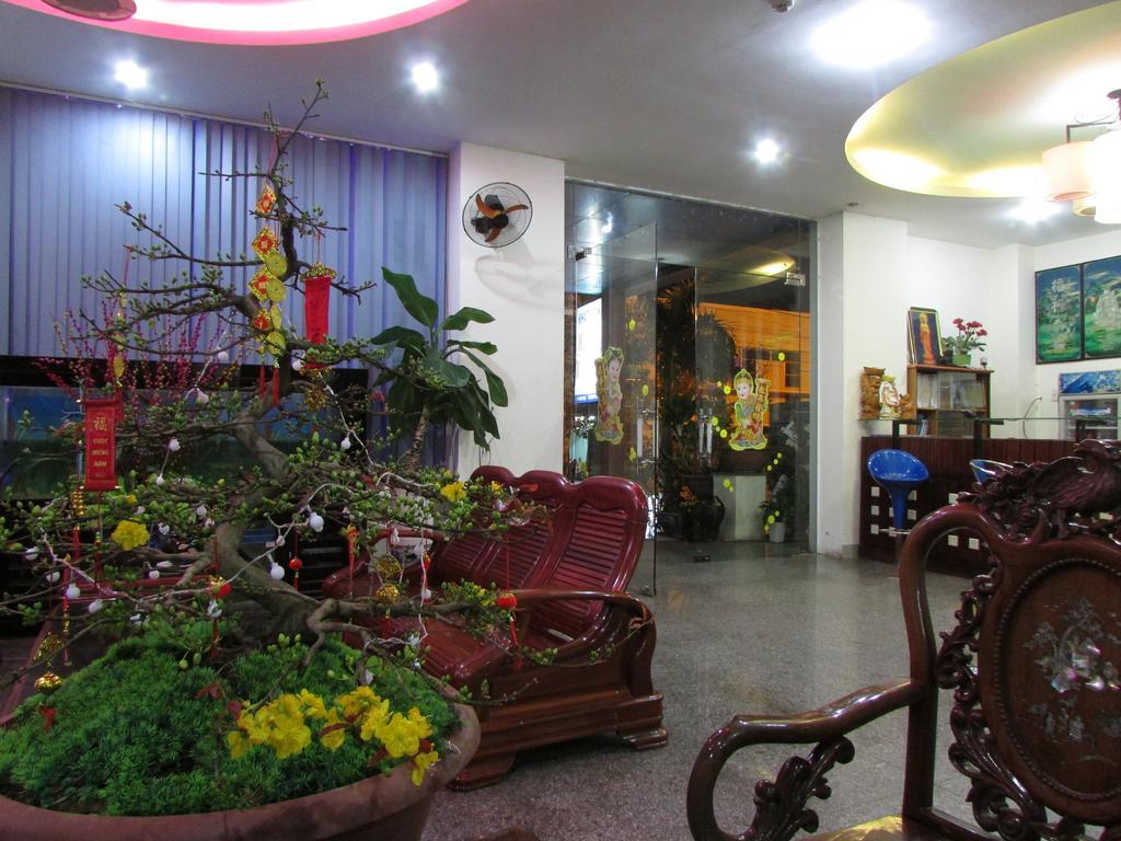 Hung Thinh Hotel 归仁 外观 照片