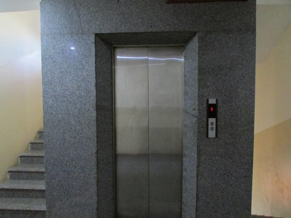 Hung Thinh Hotel 归仁 外观 照片